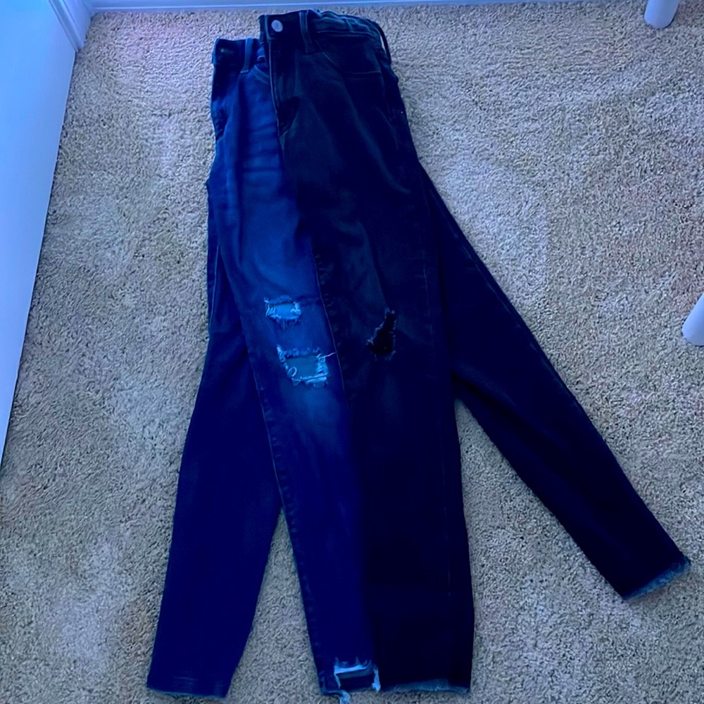 Two pared black and white skinny jeans